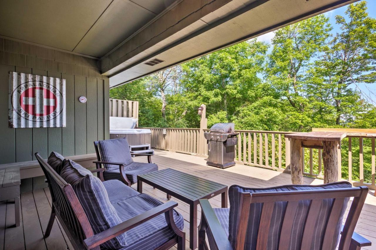 Cabin With Hot Tub And Mountain Views Less Than 5 Mi To Boone Blowing Rock Zewnętrze zdjęcie