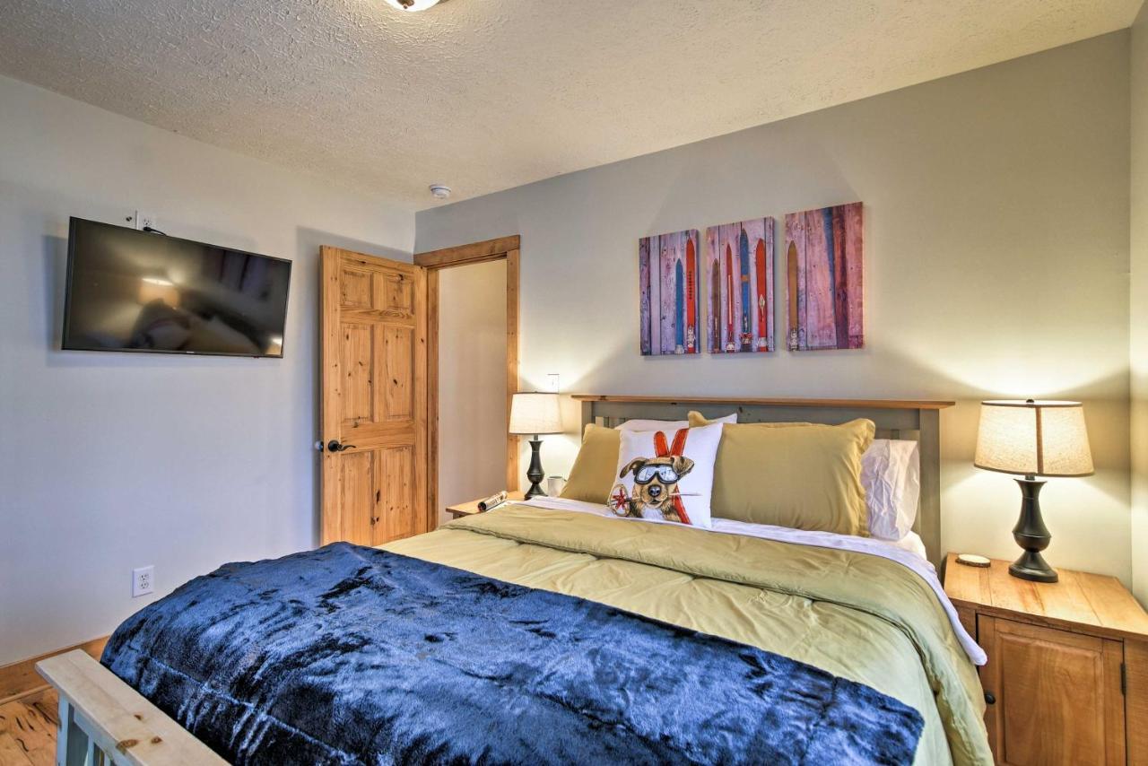 Cabin With Hot Tub And Mountain Views Less Than 5 Mi To Boone Blowing Rock Zewnętrze zdjęcie