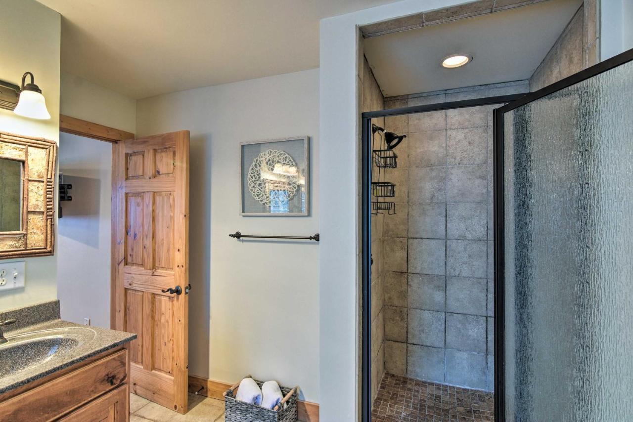 Cabin With Hot Tub And Mountain Views Less Than 5 Mi To Boone Blowing Rock Zewnętrze zdjęcie